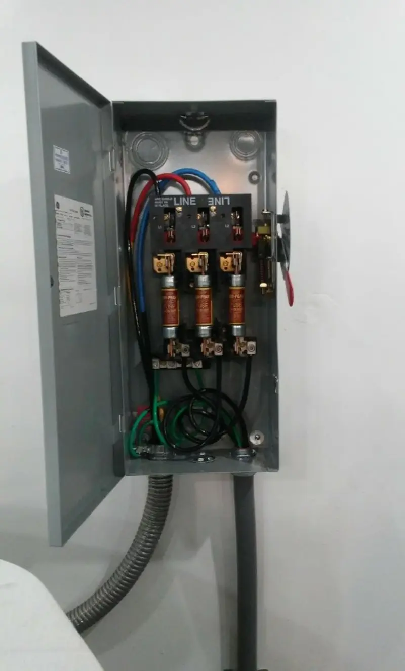 Three-phase disconnect switch installed for Electrical Wiring & Rewiring in Mabank